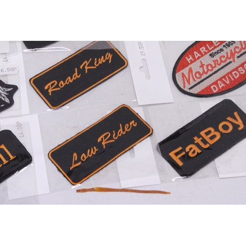 892 - A QUANTITY OF SEW ON BADGES TO INCLUDE HARLEY DAVIDSON, PAN HEAD, HERITAGE SOFTAIL, ETC.,