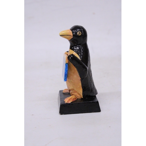 918 - A CAST GUINNESS PENGUIN