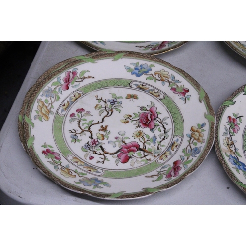 1119 - A QUANTITY OF VINTAGE PLATES TO INCLUDE WARING AND GILLOW CIRCA 1904