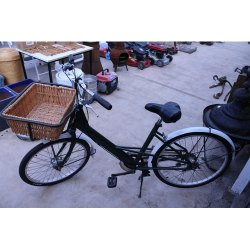 1516 - A PASHLEY BUTCHERS BIKE WITH FRONT WICKER BASKET