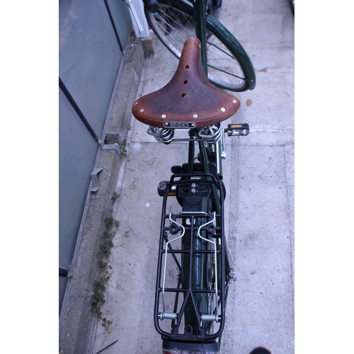 1541 - A VINTAGE PASHLEY LADIES BIKE WITH REAR WICKER BASKET, BROOKS SADDLE AND REAR WHEEL LOCKING SYSTEM, ... 