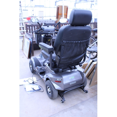 1650A - A STERLING S425 SHOP RIDER MOBILITY SCOOTER COMPLETE WITH CHARGER, KEY, MANUAL AND COVER BELIEVED IN... 