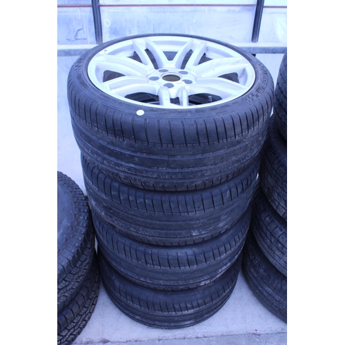 1690 - A SET OF FOUR ALLOY WHEELS WITH MICHELIN 255/35 ZR19 TYRES