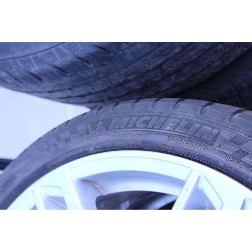 1690 - A SET OF FOUR ALLOY WHEELS WITH MICHELIN 255/35 ZR19 TYRES