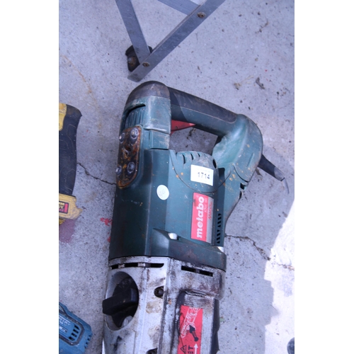 1714 - A METABO KHE 96 JACK HAMMER DRILL