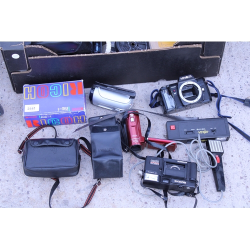 2441 - AN ASSORTMENT OF CAMERAS TO INCLUDE MINOLTA, A CAMCORDER AND CASES ETC