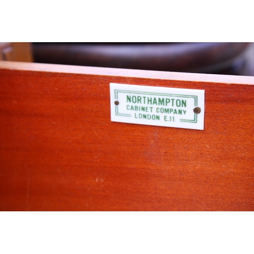 2609 - A MID 20TH CENTURY OAK BUREAU ON CABRIOLE LEGS BEARING NORTHAMPTON CABINET COMPANY, 30