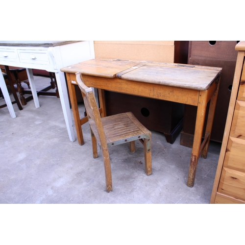 2665 - A MID 20TH CENTURY KINGFISHSER (WEST BROMWICH) DOUBLE CHILDS SCHOOL DESK AND A SINGLE CHAIR