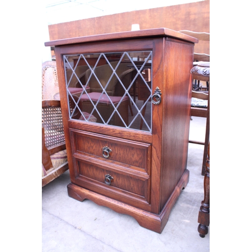 2729 - AN OAK CABINET