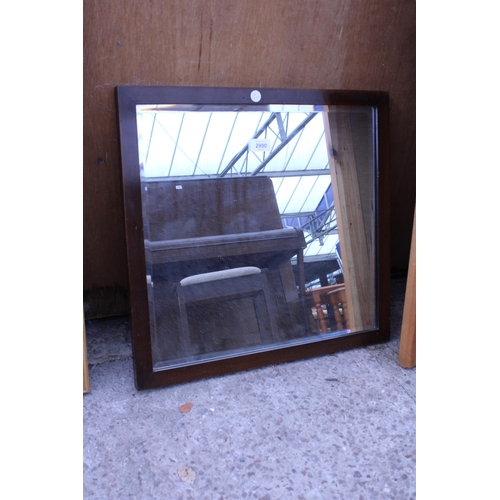 2990 - A MAHOGANY FRAMED BEVEL EDGE WALL MIRROR, 20