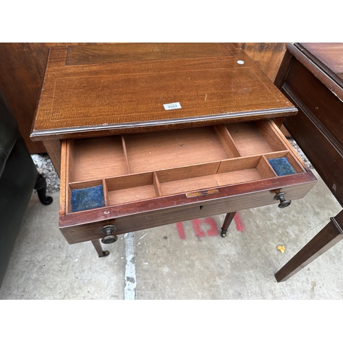 2524 - AN EDWARDIAN MAHOGANY AND INLAID WORK TABLE WITH SINGLE DRAWER AND PULL OUT STORAGE SECTION, 24