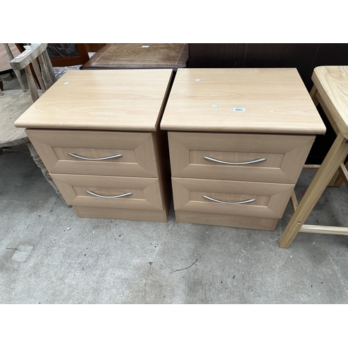 2641 - A PAIR OF BEDSIDE CHESTS