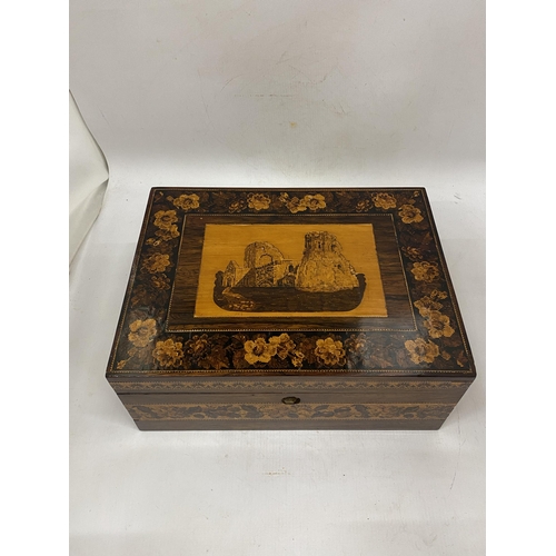 14 - A 19TH CENTURY TUNBRIDGE WARE ROSEWOOD SEWING/WORK BOX WITH FITTED LIFT OUT INTERIOR WITH A HINGED L... 