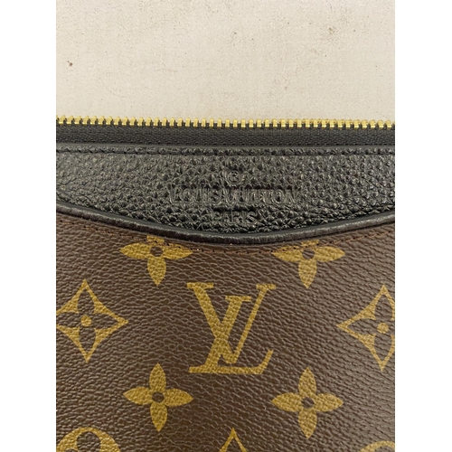 17 - A BELIEVED TO BE LOUIS VUITTON PARIS LEATHER MONOGRAM PATTERN CLUTCH BAG IN DUST COVER - NO WARRANTI... 