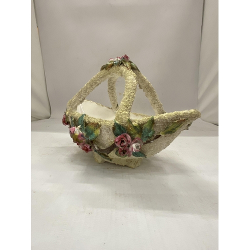 30 - A 19TH CENTURY JOHN BEVINGTON PORCELAIN BASKET WITH FLORAL ENCRUSTED FLOWERS (HAS SOME MINOR CHIPS)