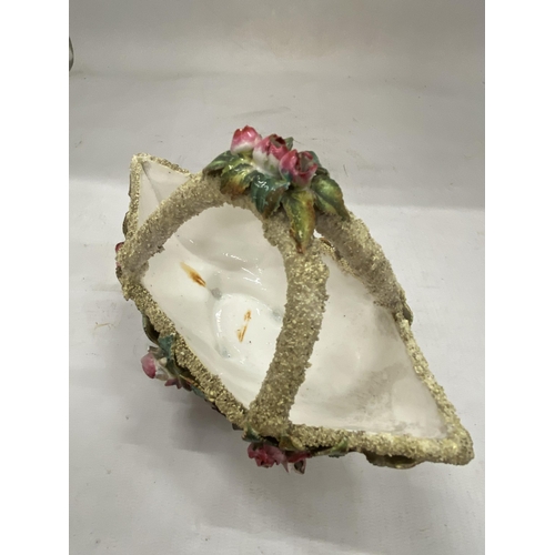 30 - A 19TH CENTURY JOHN BEVINGTON PORCELAIN BASKET WITH FLORAL ENCRUSTED FLOWERS (HAS SOME MINOR CHIPS)