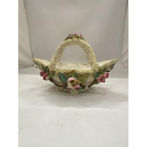 30 - A 19TH CENTURY JOHN BEVINGTON PORCELAIN BASKET WITH FLORAL ENCRUSTED FLOWERS (HAS SOME MINOR CHIPS)