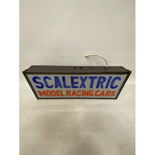 50 - A SCALEXTRIC MODEL RACING ILLUMINATED SIGN - 26 (H) 67 (W) 10 (D)