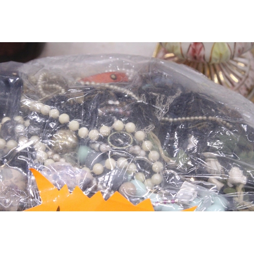 110 - 10KG OF MIXED VINTAGE COSTUME JEWELLERY