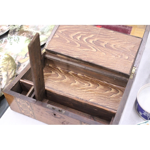 176 - A 19TH CENTURY WRITING SLOPE IN WOODEN MARQUETRY CHEST WITH KEY