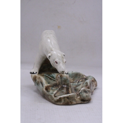 67 - A 1930'S RADFORD POTTERY ENGLAND POLAR BEAR FIGURE