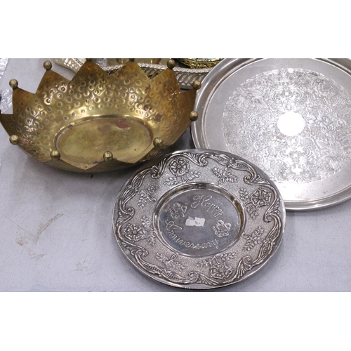 92 - A QUANTITY OF BRASS AND SILVER PLATE TO INCLUDE A TEAPOT AND TRIVET, JEWELLERY BOX, DOLPHIN FIGURE, ... 