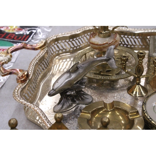 92 - A QUANTITY OF BRASS AND SILVER PLATE TO INCLUDE A TEAPOT AND TRIVET, JEWELLERY BOX, DOLPHIN FIGURE, ... 