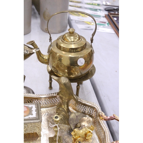 92 - A QUANTITY OF BRASS AND SILVER PLATE TO INCLUDE A TEAPOT AND TRIVET, JEWELLERY BOX, DOLPHIN FIGURE, ... 