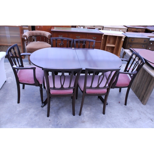 2959 - A REGENCY STYLE EXTENDING DINING TABLE, 54