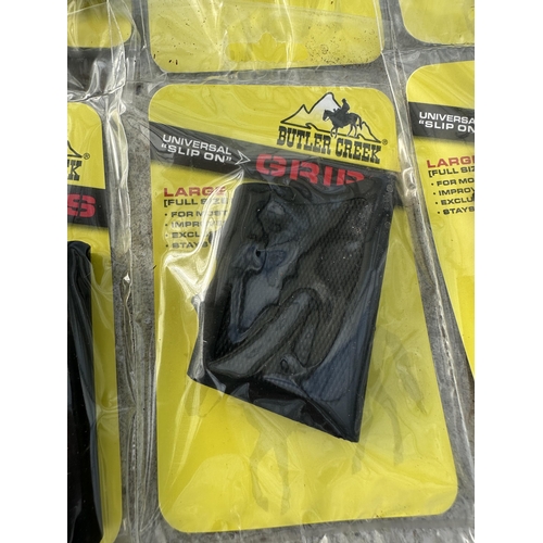 3864 - TWENTY FOUR BUTLER CREEK SLIP ON GRIPS