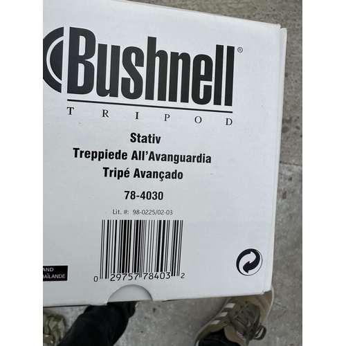 3925 - A BUSHNELL SCOPE TRIPOD