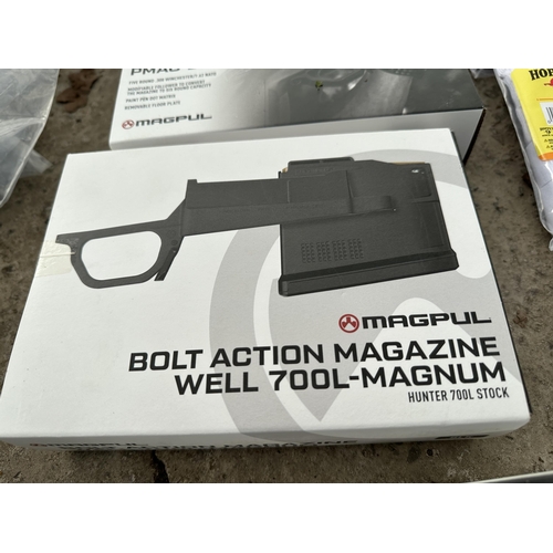 3989 - FIVE BOLT ACTION MAGAZINE WELLS