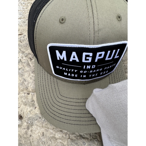 4008 - SEVEN MAGPUL BASEBALL CAPS