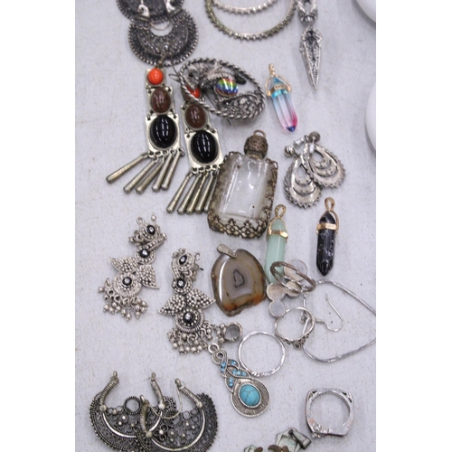 201 - A MIXED LOT OF COSTUME JEWELLERY TO INCLUDE PANDORA STYLE BEADS SOME STAMPED 925, EARRINGS, RINGS, P... 