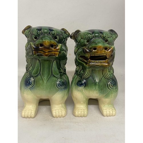 310 - A PAIR OF EXTRA LARGE CHINESE FOO DOGS/GUARDIAN LIONS - 25 CM (H) 23 CM (W)