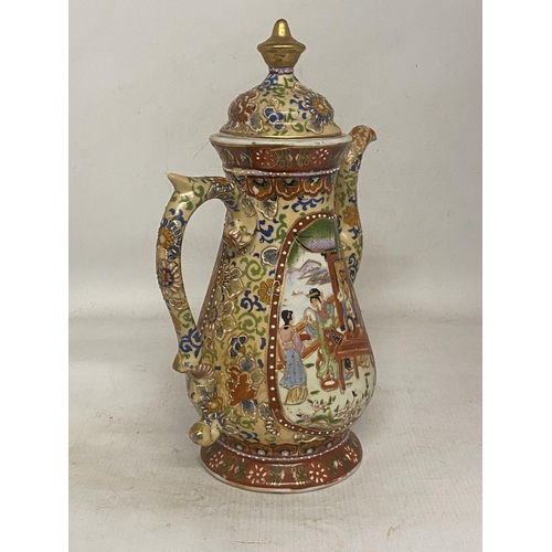 334 - A VINTAGE HANDPAINTED JAPANESE COFFEEPOT DEPICTING GEISHA GIRLS - 31.5 CM (H)