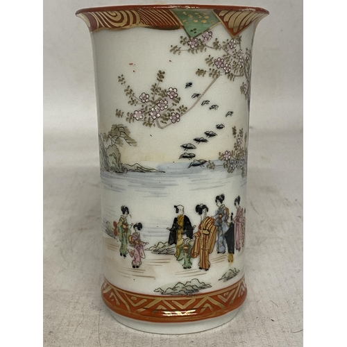 347 - A JAPANESE SPILL VASE - 12 CM