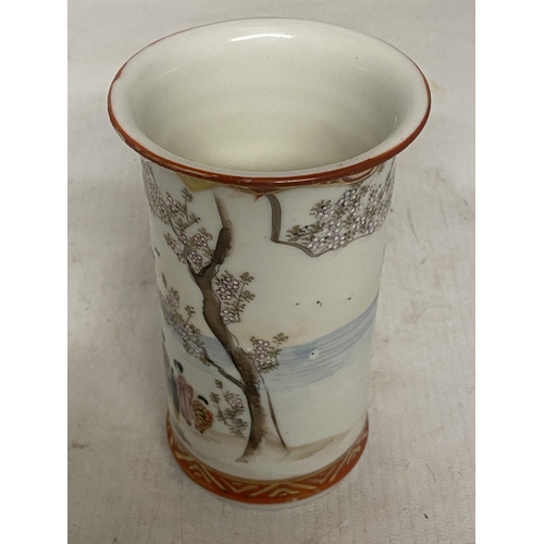 347 - A JAPANESE SPILL VASE - 12 CM