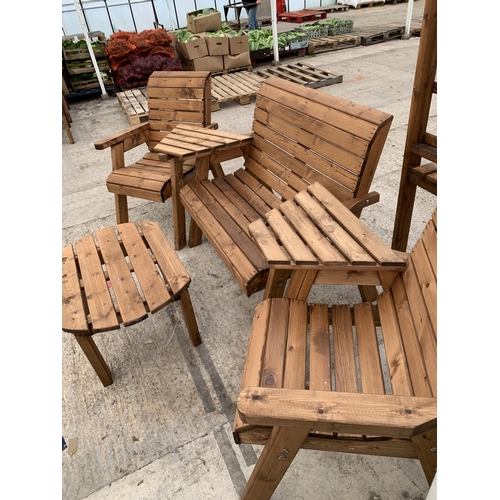 267 - AN AS NEW EX DISPLAY CHARLES TAYLOR GARDEN FURNITURE SET. ONE DOUBLE SEATER BENCH AND TWO SINGLE ARM... 