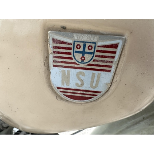 1557 - A VINTAGE NSU QUICKLY MOPED - BELIEVED IN WORKING ORDER BUT AS WITH ALL ITEMS IN THE AUCTION, NO WAR... 