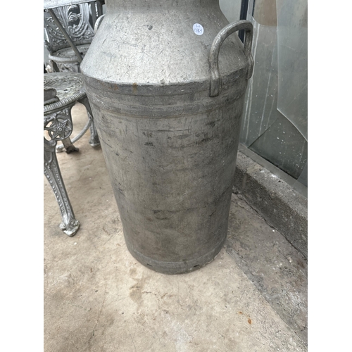 1506 - A VINTAGE ALUMINIUM MILK CHURN WITH N.D.HULL LID (H:76CM)