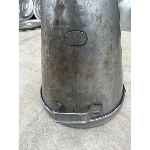 1518 - A LARGE STAINLESS STEEL HAYSTACK STYLE JUG