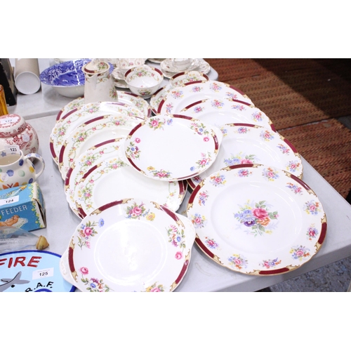 120 - A QUANTITY OF VINTAGE SHELLEY CHINA TO INCLUDE 'MAROON PRINCESS' DINNER PLATES, CAKE/BREAD AND BUTTE... 