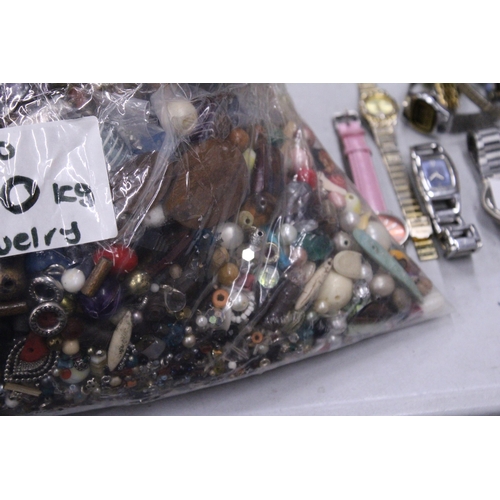 128 - 10KG OF MIXED COSTUME JEWELLERY AND BEADS