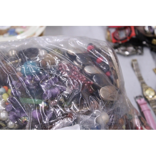 128 - 10KG OF MIXED COSTUME JEWELLERY AND BEADS