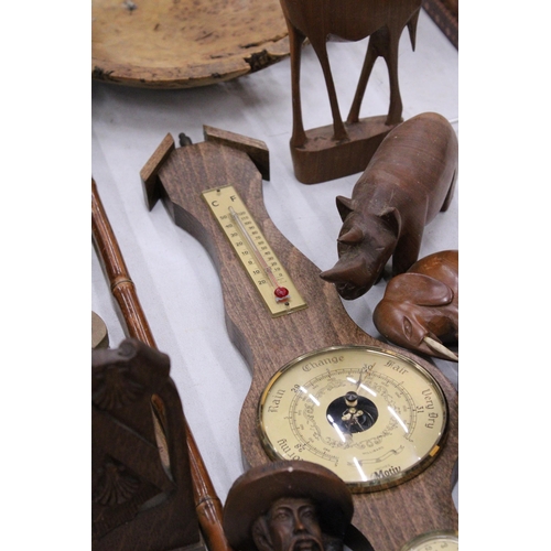 171 - A LARGE QUANTITY OF TREEN TO INCLUDE A LARGE CARVED ROOTWOOD FIGURE OF A LADY, BOOKENDS, BRUSH POTS,... 