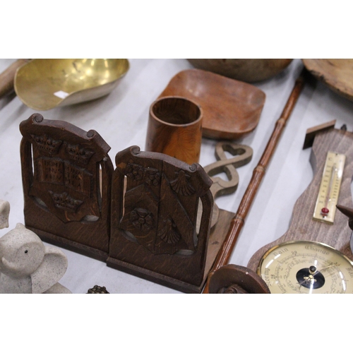 171 - A LARGE QUANTITY OF TREEN TO INCLUDE A LARGE CARVED ROOTWOOD FIGURE OF A LADY, BOOKENDS, BRUSH POTS,... 