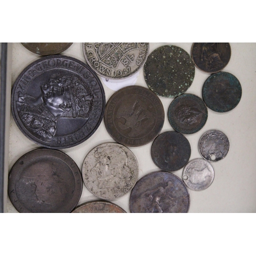 175 - A QUANTITY OF OLD COINS TO INCLUDE A WW2 BRITISH 1937 GEORGE VI & ELIZABETH CORONATION BRONZE MEDAL