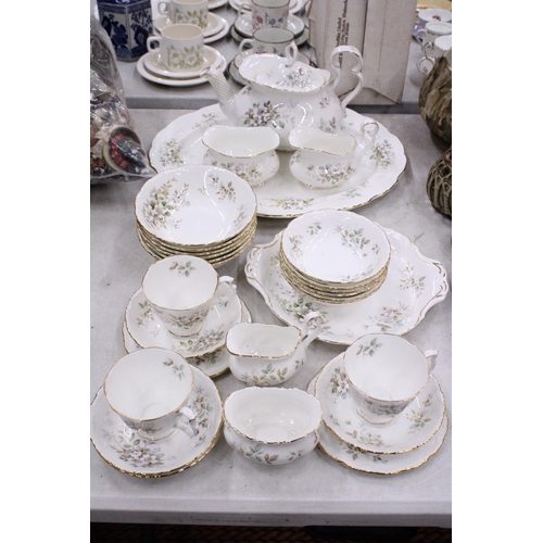 180 - A QUANTITY OF ROYAL ALBERT BONE CHINA 