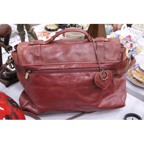 235 - AN AS NEW YOSHI LEATHER, SATCHEL STYLE BAG WITH SHOULDER STRAP